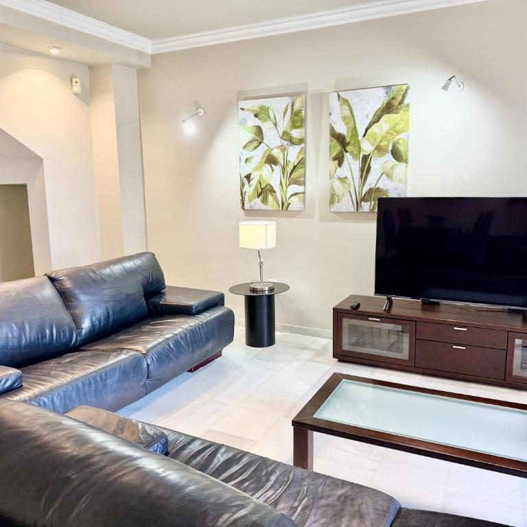 Penthouse Golden Mile Seaviews With Paddle Court - EaW Homes - Apartamento de 3 dormitorios con vistas - 16