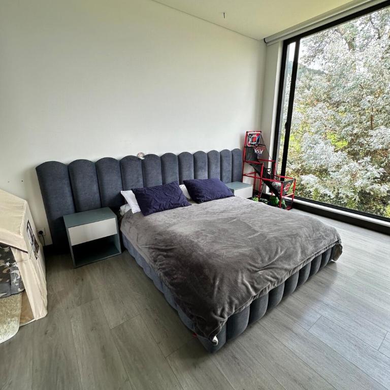 Casa en Rionegro, a pocos minutos del aeropuerto - Seven-Bedroom House - 8