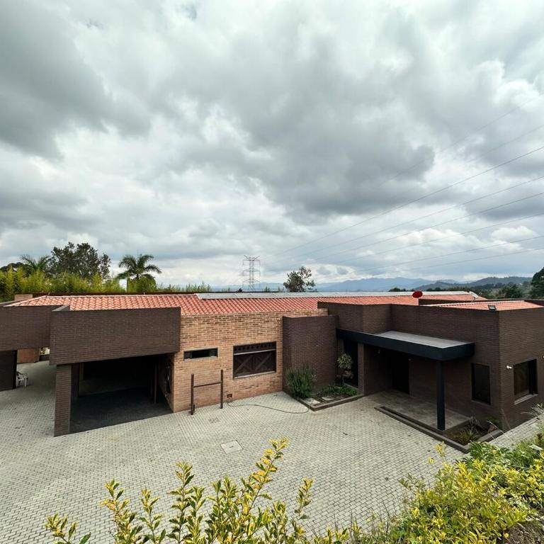 Casa en Rionegro, a pocos minutos del aeropuerto - Casa de 7 dormitorios - 40