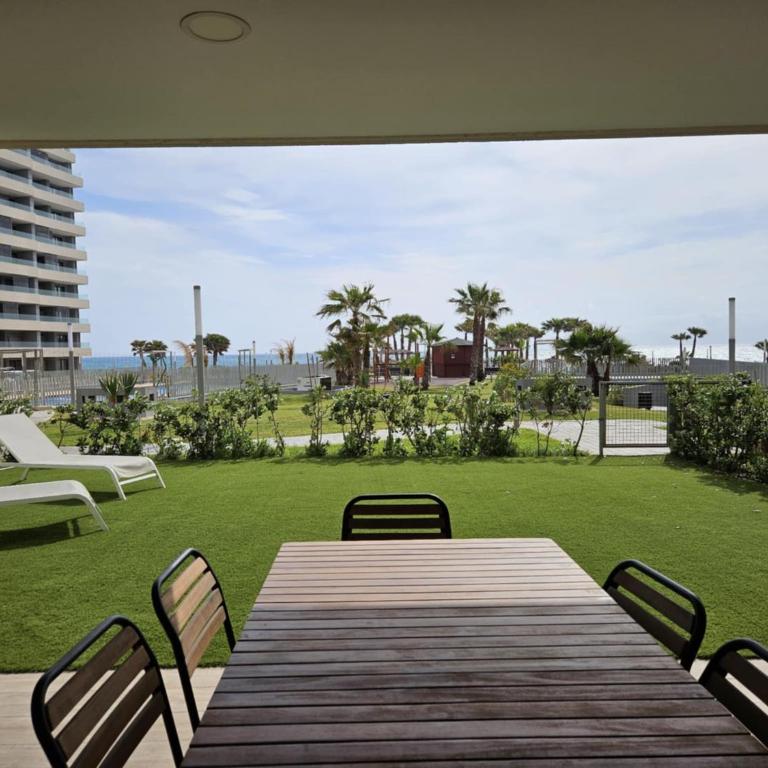 Posidonia Apartment, ground floor with garden,3 swimming pools, jacuzzi,parking space - Two-Bedroom Apartment - 2