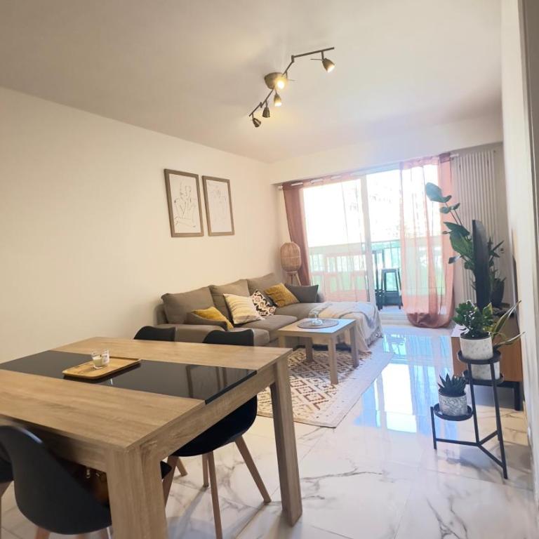 Charming and spacious two-room apartment with terrace - Apartamento de 1 dormitorio - 12