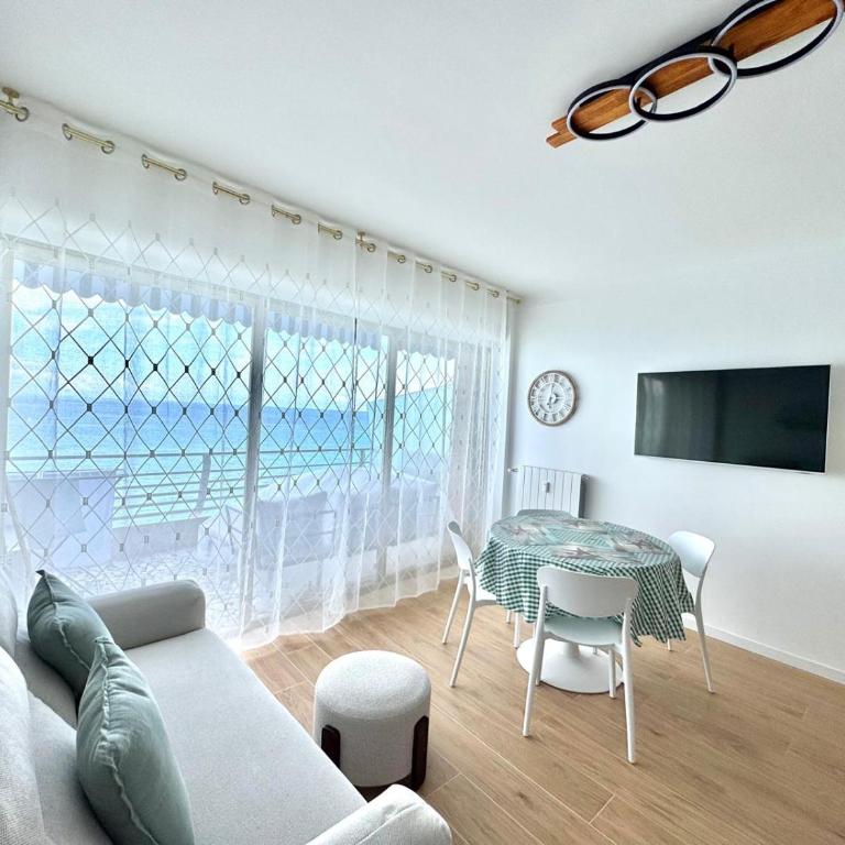 Casa Sud Menton Superbe front mer, appartement rénové, parking & climatisation - Studio mit Meerblick - 56