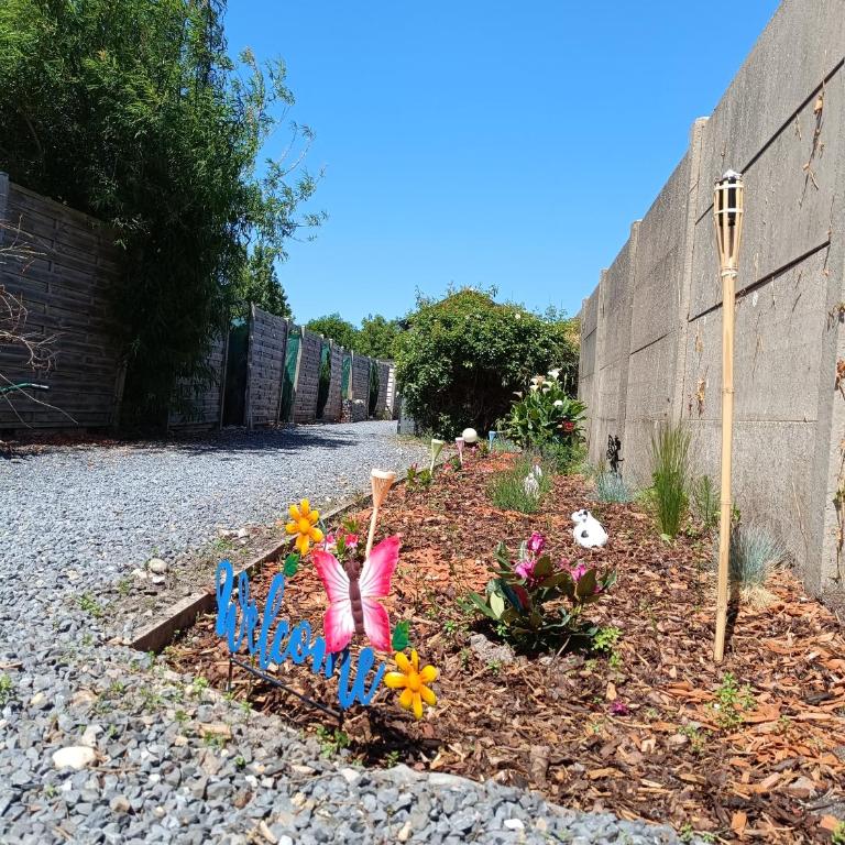 Gîte Les Chalets du Fliers à Verton Meublés de tourisme classés 2 étoiles - Casa - 17