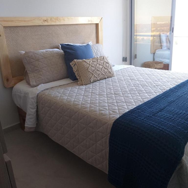 Mazablue depa en laguna con playas artificiales - Two-Bedroom Apartment with Resort View - 16