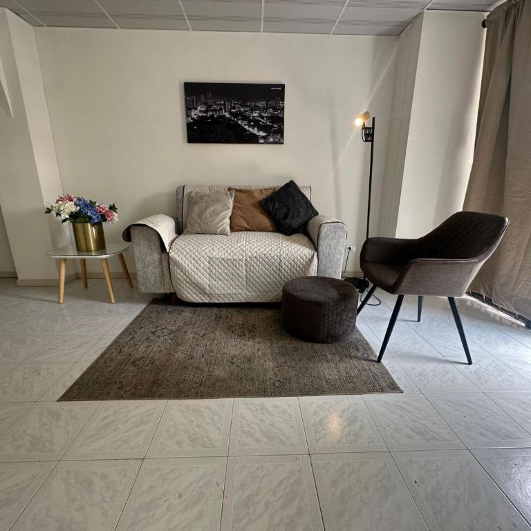 Apto moderno y acogedor - Apartamento de 2 dormitorios - 16
