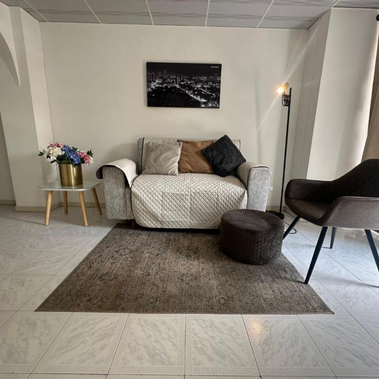 Apto moderno y acogedor - Apartamento de 2 dormitorios - 15