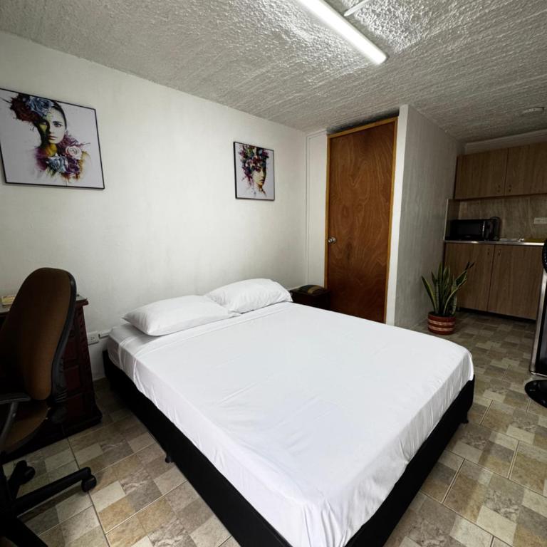 Hermoso apartamento cerca al Poblado - Estudio - 10