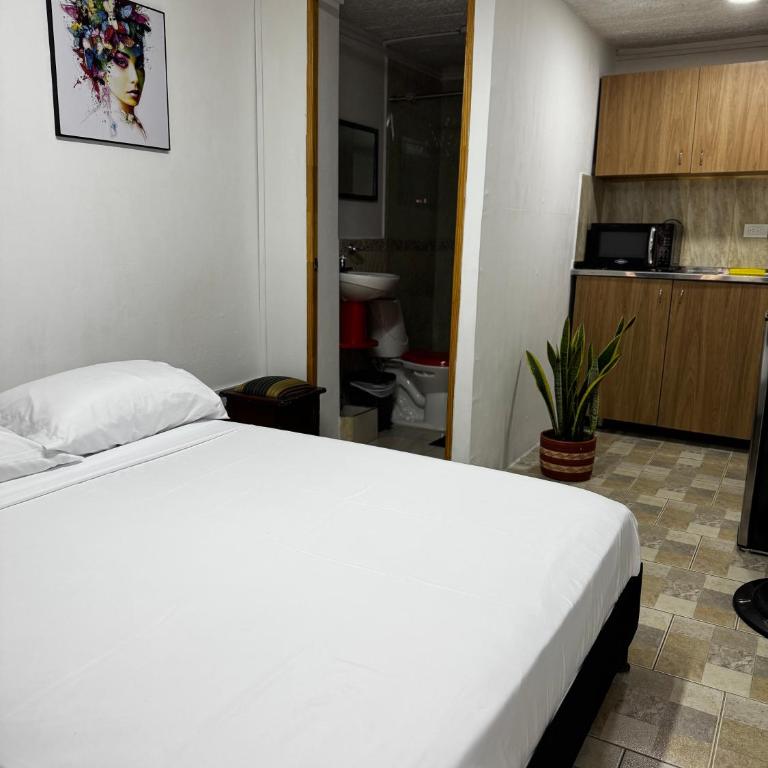 Hermoso apartamento cerca al Poblado - Estudio - 9