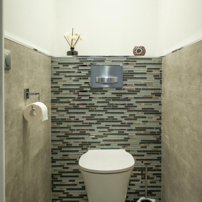 La SébaïaVie - Two-Bedroom Apartment with Balcony and Sea View - 16