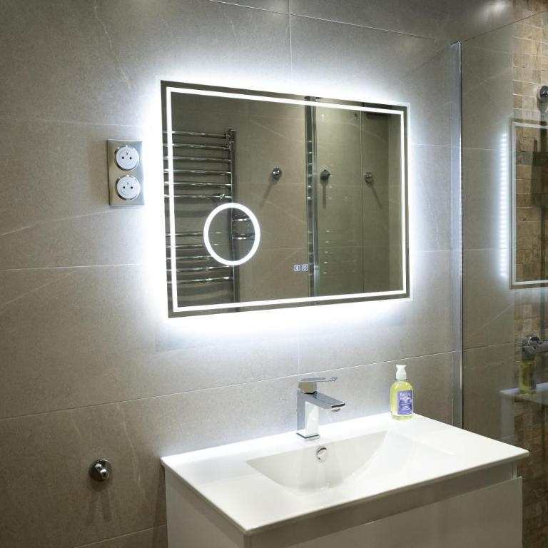 La SébaïaVie - Two-Bedroom Apartment with Balcony and Sea View - 13