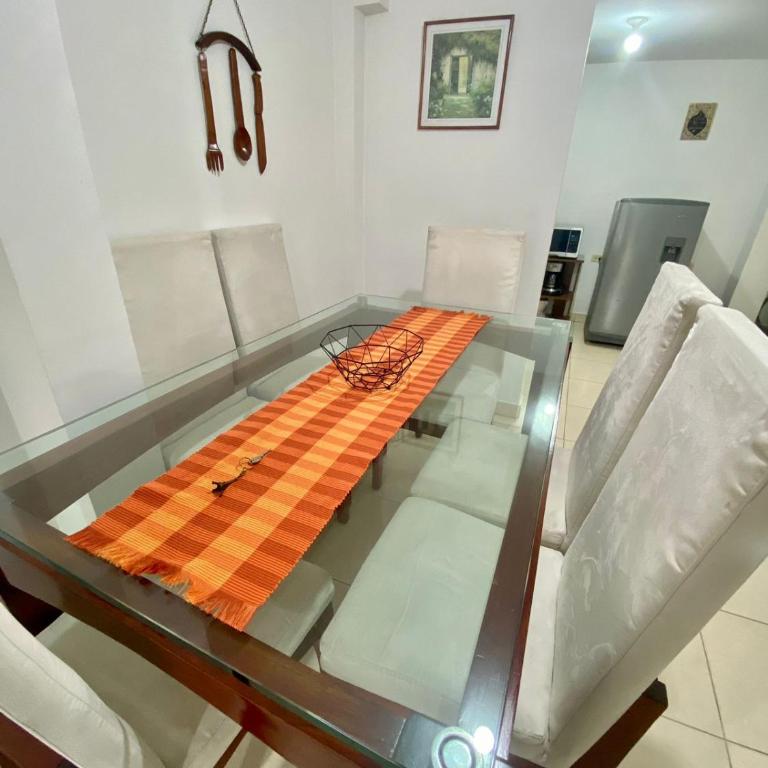 Hermoso apartamento cerca al Poblado - Apartamento de 2 dormitorios - 14