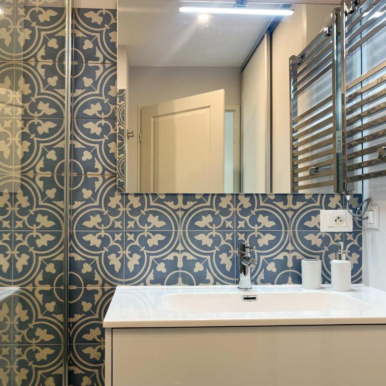 Risso - charming one bedroom with a balcony - Appartement 1 Chambre - 25