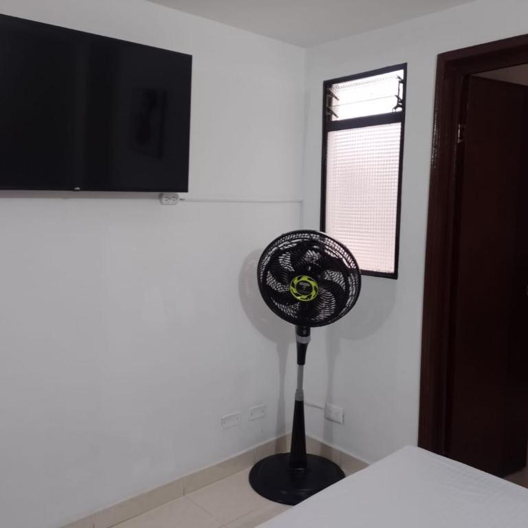 Hermoso apartamento cerca al Poblado - Apartamento de 2 dormitorios - 21