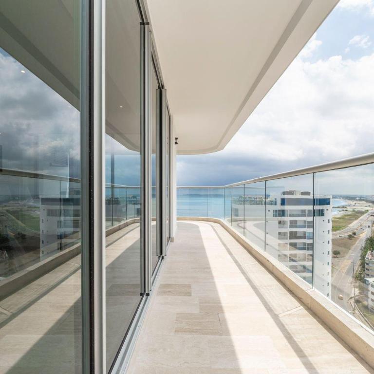 CB1629 | Suite moderna con vista 180 mar ciudad - Queen Suite - 12