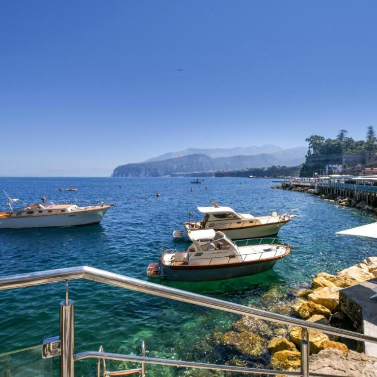 My Exclusive Italy - Beachfront Villa Sorrento & private sea access - Villa - 55