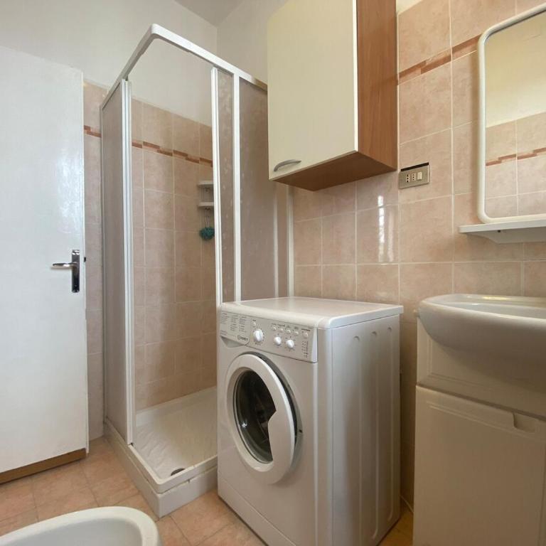 Jesolo Via Gozzi - Appartamento con 3 Camere da Letto - 8