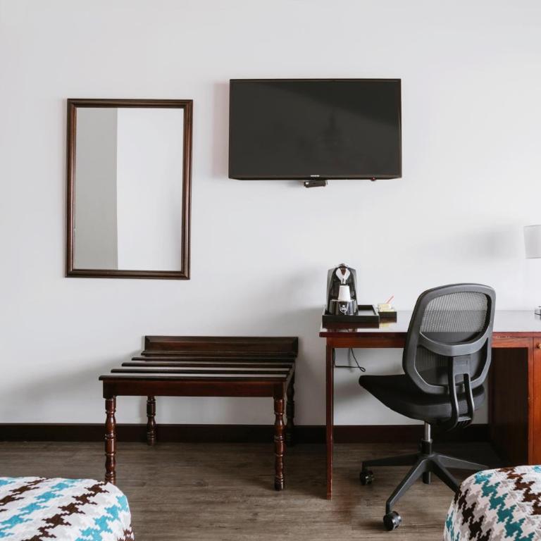 Wyndham Costa del Sol Cusco - Superior Twin Room - 1