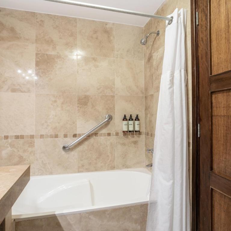 Wyndham Costa del Sol Cusco - Superior Twin Room - 5