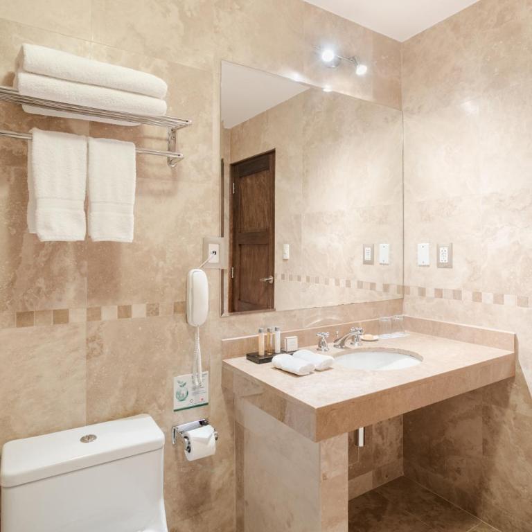 Wyndham Costa del Sol Cusco - Colonial Twin Room - 4