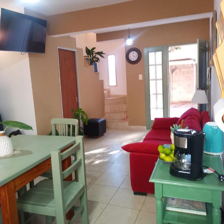 Duplex con cochera y patio, Carlos Paz - Apartamento de 2 dormitorios - 1