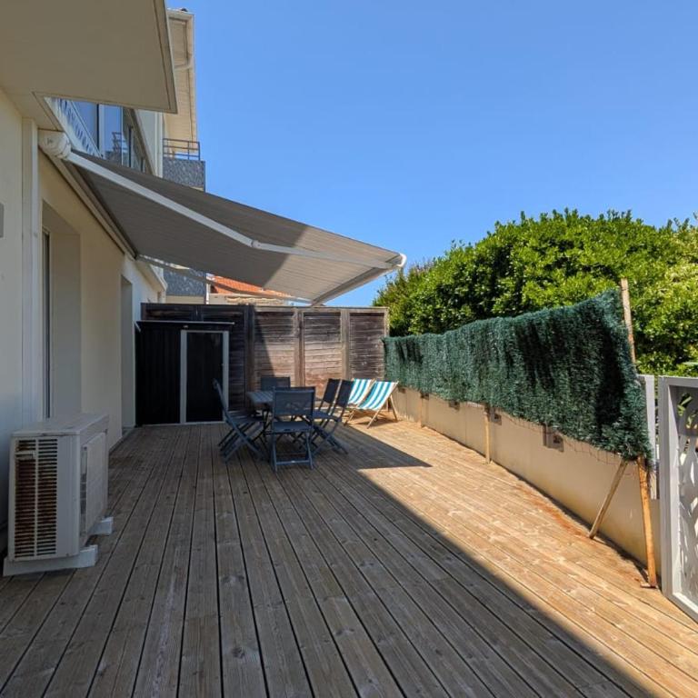 Appartement chaleureux 6 pers près mer avec parking et wifi - FR-1-239-1114 - Appartement 2 Chambres - 17