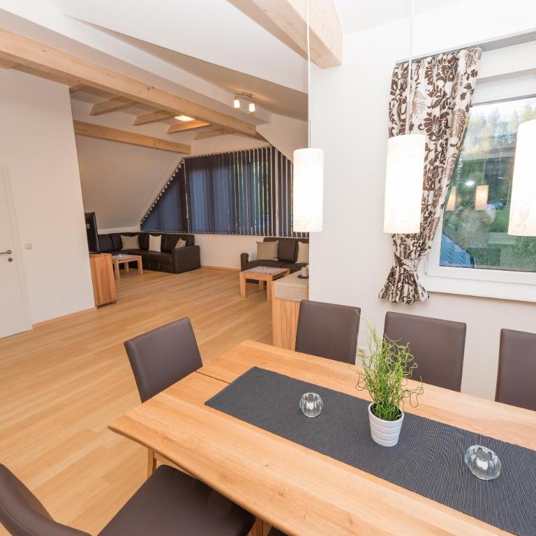 Apartment Angerer Bad Aussee - One-Bedroom Penthouse Apartment with Balcony - 16