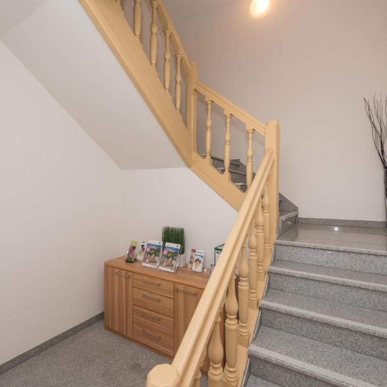 Apartment Angerer Bad Aussee - One-Bedroom Penthouse Apartment with Balcony - 24