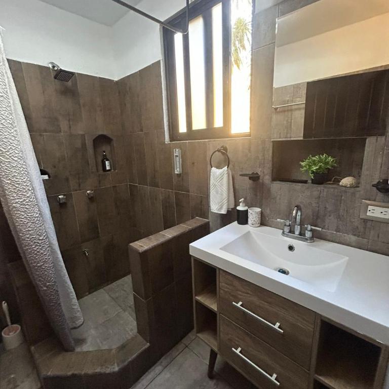 vero beach a unos pasos de la 5av - Two-Bedroom Apartment - 14