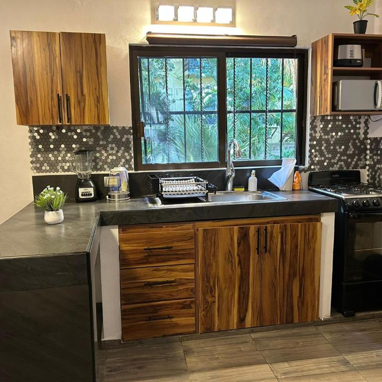 vero beach a unos pasos de la 5av - Two-Bedroom Apartment - 12