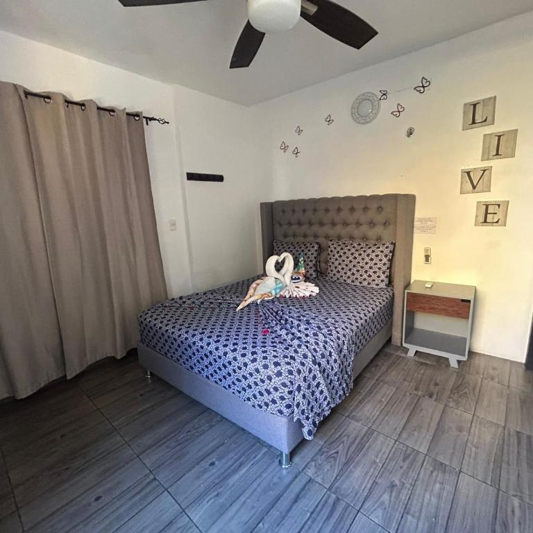 vero beach a unos pasos de la 5av - Two-Bedroom Apartment - 25