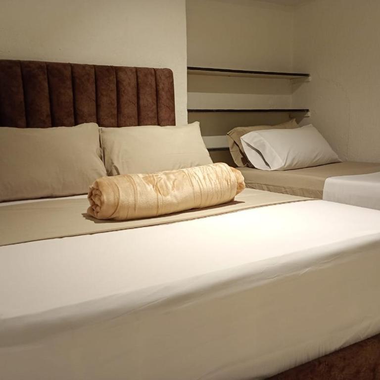 Hotel Aerocafe Pereira - Deluxe Double Room - 8