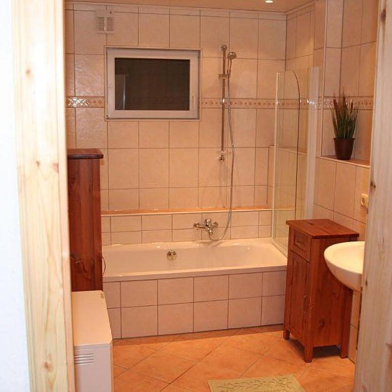Ferienhaus Untere Gamssteige im Feriendorf Reichenbach UG5 - Haus mit 3 Schlafzimmern - 24