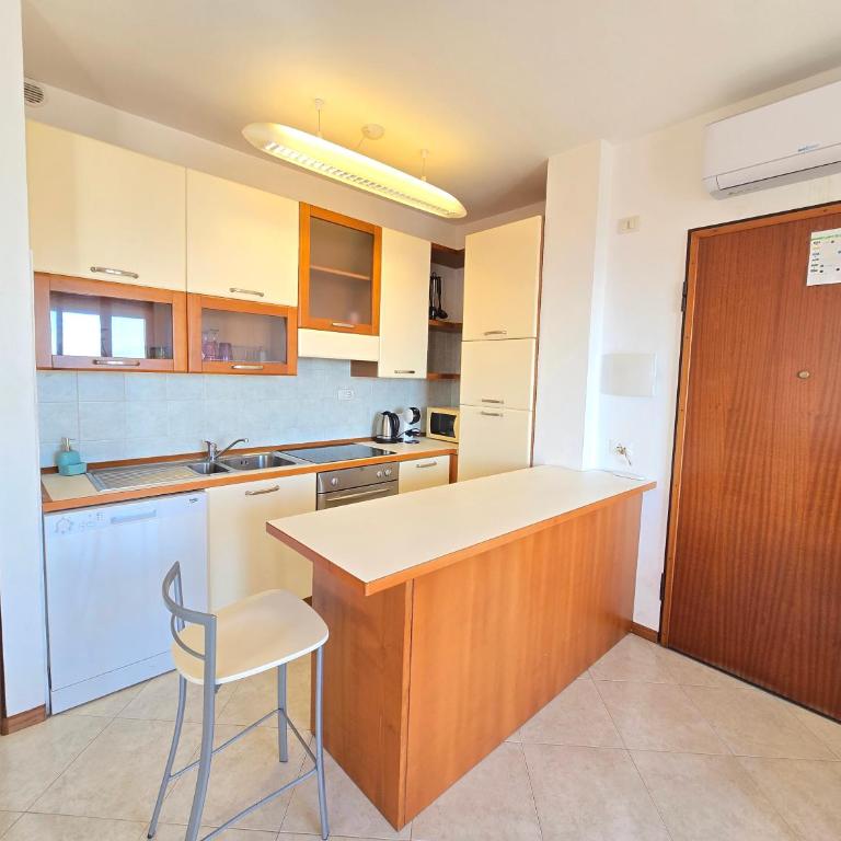Royal apartment sea view - Appartamento - 11