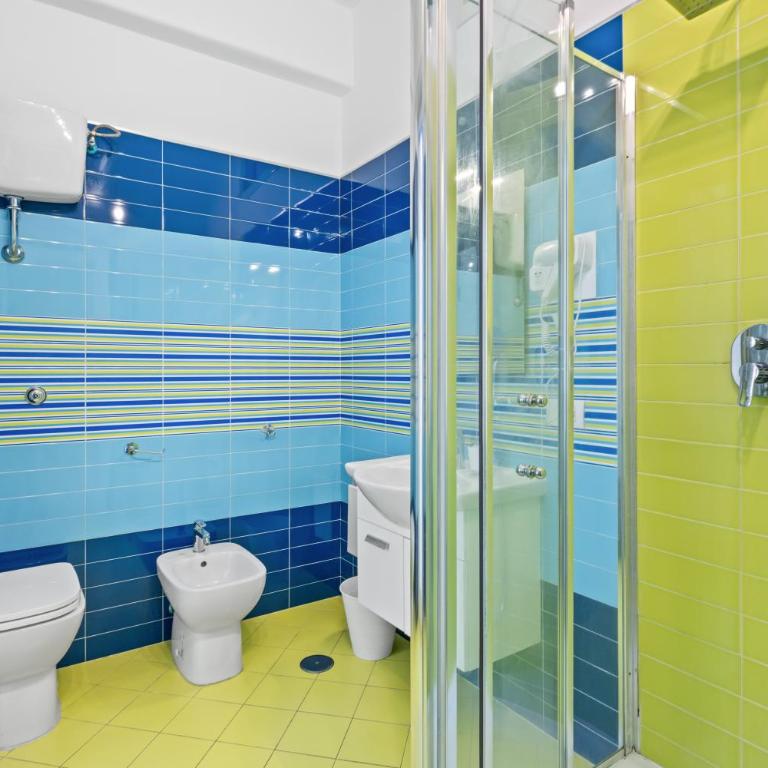 Giufrania Rooms - Camera Matrimoniale con Bagno Privato - 9