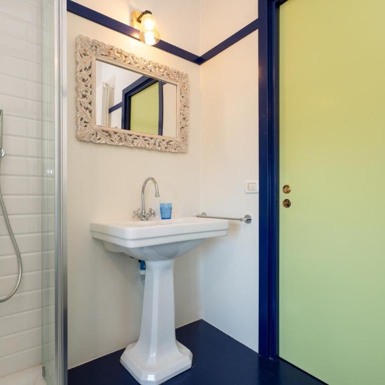 Residenza Donizzetti - Appartamento con 2 Camere da Letto - 30