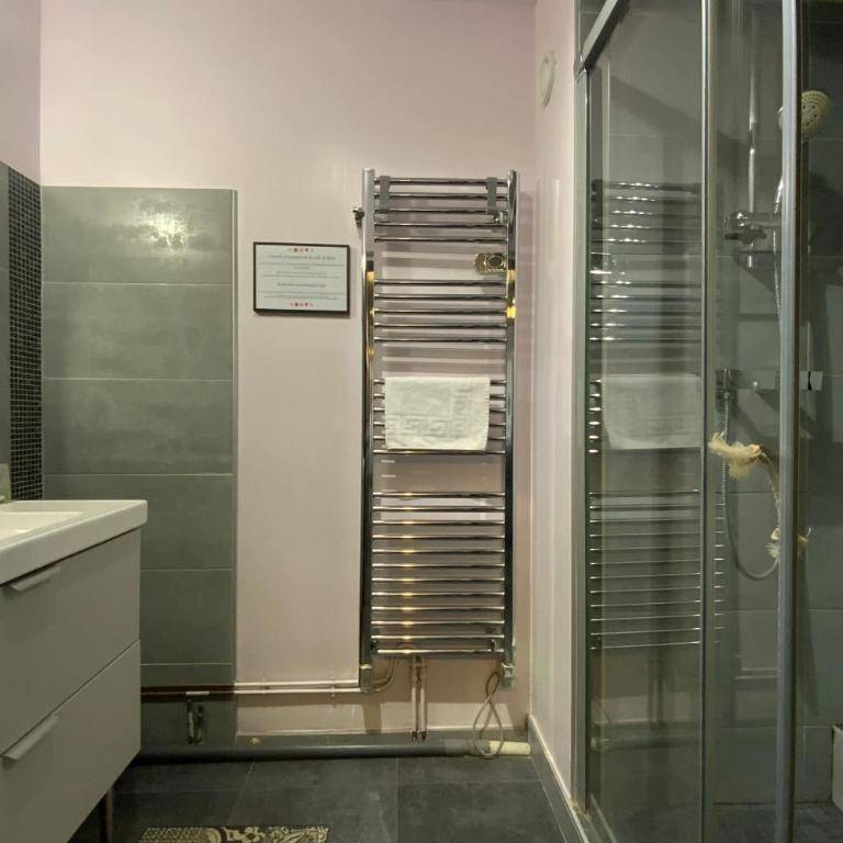 L' Antigone - Air conditioning Wifi and Parking! - Appartement 2 Chambres - 13