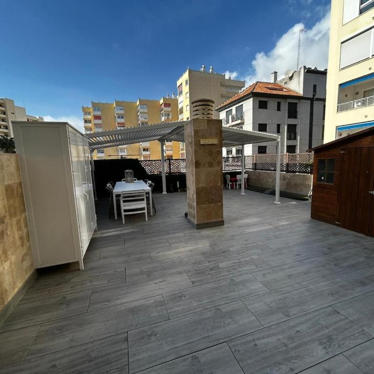 Apartment Marbella 15m to promenade&big terrace - Apartamento de 2 dormitorios - 12
