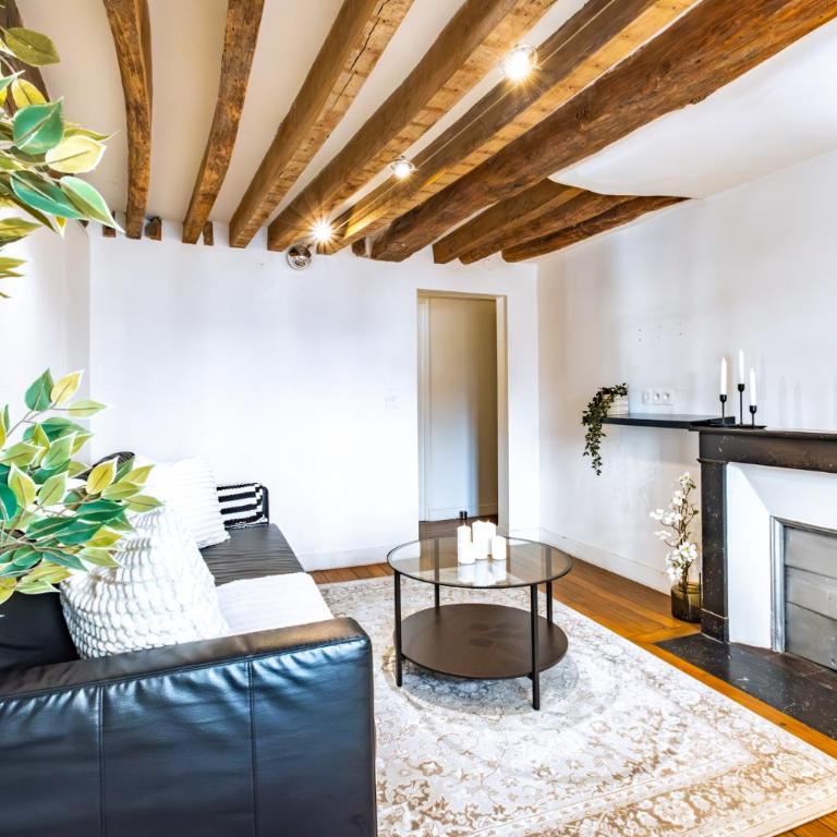 Apt 6 Guests Charme Opera de Paris - Two-Bedroom Apartment - 14