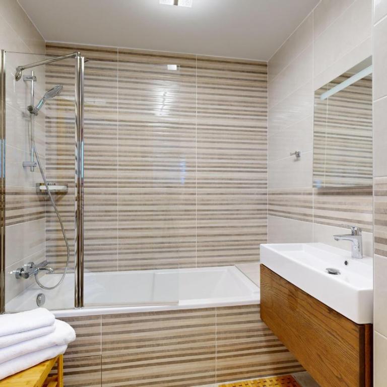 Cremaillere CL201 MODERN & CENTER 8 Pers - Apartment with Balcony - 21