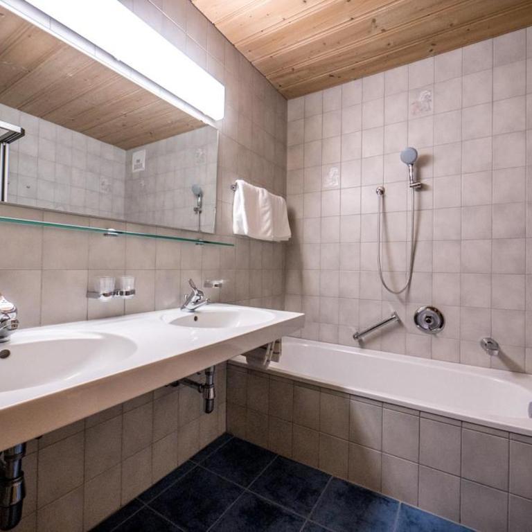 Ferienwohnungen Egger - Apartment mit 1 Schlafzimmer und Balkon - 6