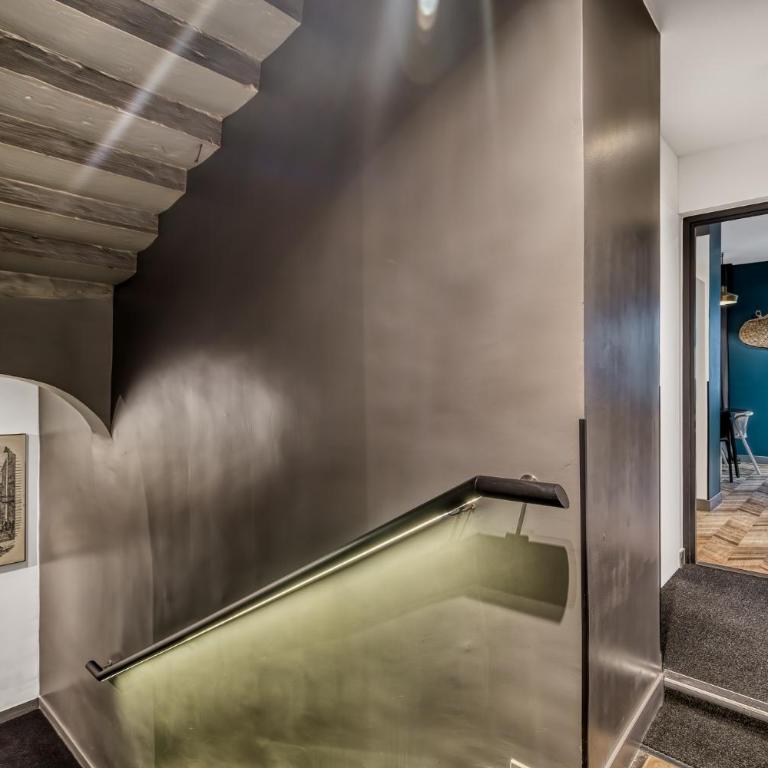 Le Salon - Calme et central - One-Bedroom Apartment - 14