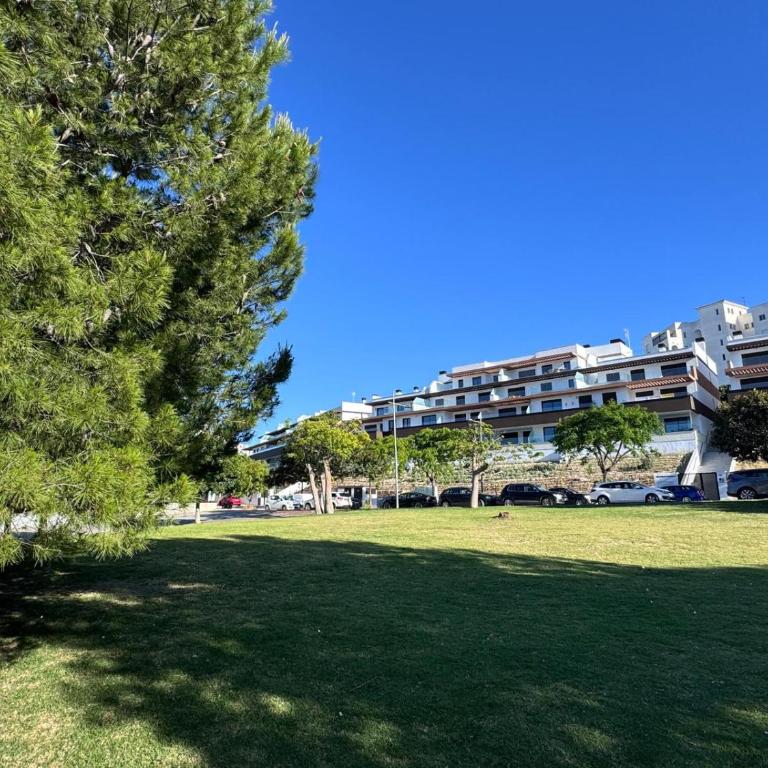 900m from the beach apartment in Estepona with a pool - Apartamento de 2 dormitorios - 23