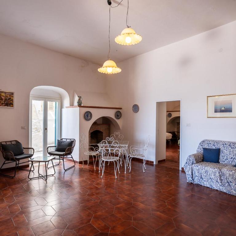 Casa sul Mare by Rentbeat - Appartamento con 3 Camere da Letto - 2