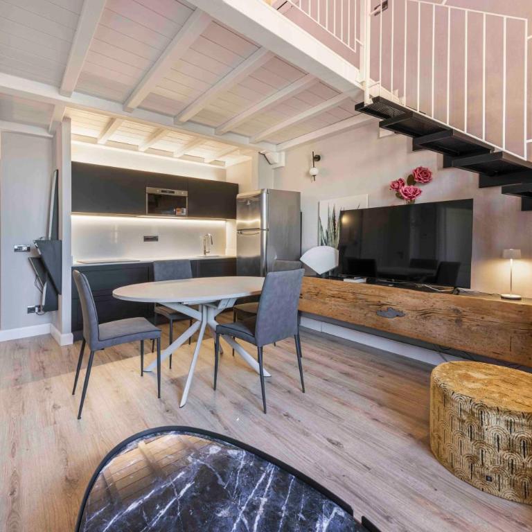 Giglio di Firenze by Mmega - Appartamento con 4 Camere da Letto - 3
