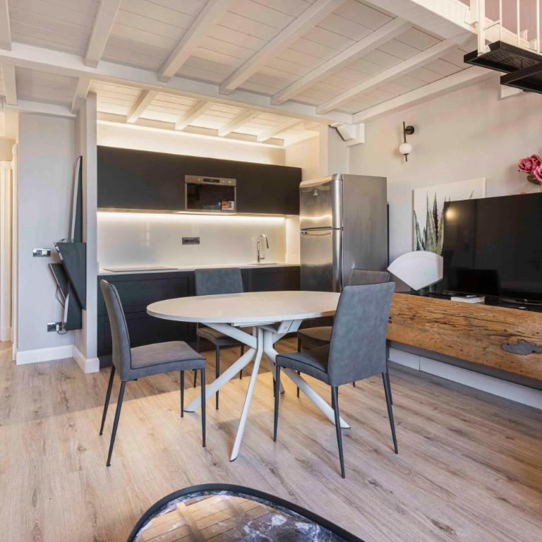 Giglio di Firenze by Mmega - Appartamento con 4 Camere da Letto - 5