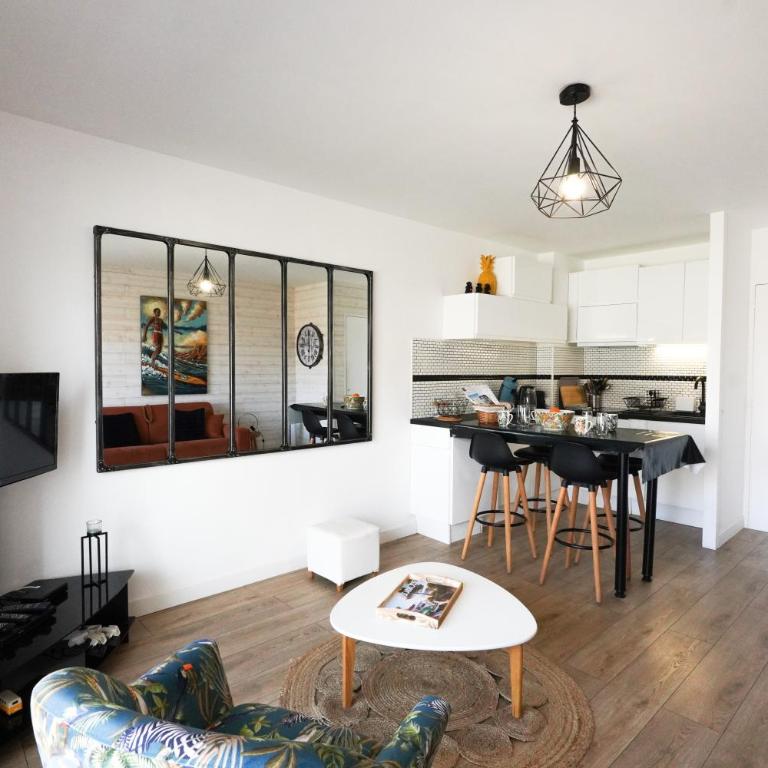 Studio entièrement rénové à deux pas des plages - Studio Apartment - 7