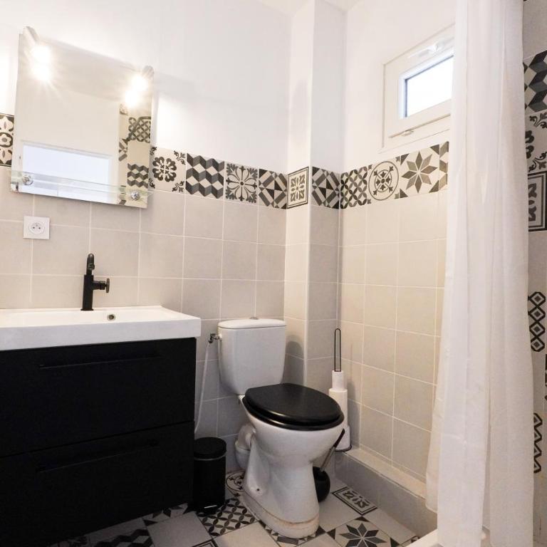 Studio entièrement rénové à deux pas des plages - Studio Apartment - 9