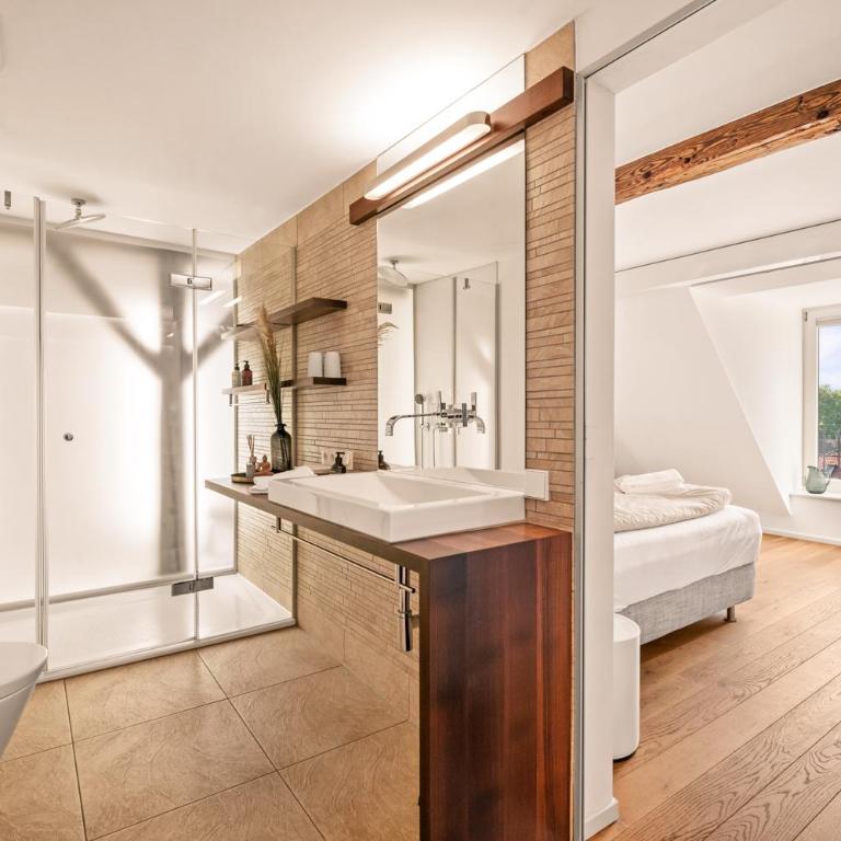 Ferienwohnung Insel-Loft - Maisonette auf der Insel, exklusiv mit Dachterrasse - Appartamento con Vista Lago - 13