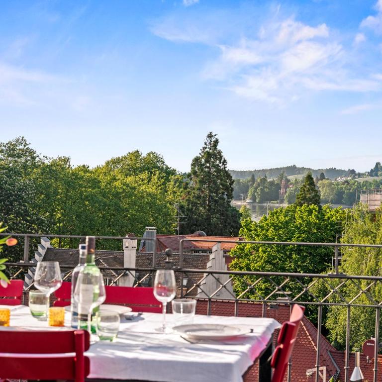 Ferienwohnung Insel-Loft - Maisonette auf der Insel, exklusiv mit Dachterrasse - Appartamento con Vista Lago - 2