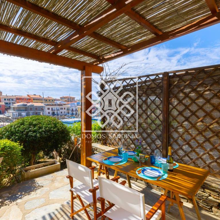 Domo Geniosu - Appartamento con 2 Camere da Letto e Vista Mare - 23
